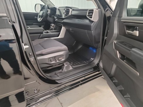 Used 2024 Toyota Tundra SR5 image 6