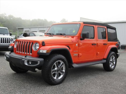 Used 2019 Jeep Wrangler Unlimited Sahara image 3