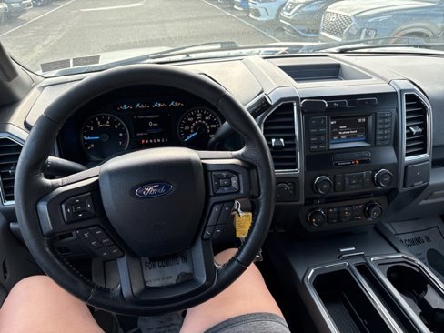 Used 2015 Ford F150 XLT w/ Equipment Group 301A Mid image 9