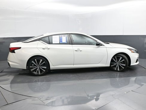 Used 2019 Nissan Altima 2.5 SR image 7