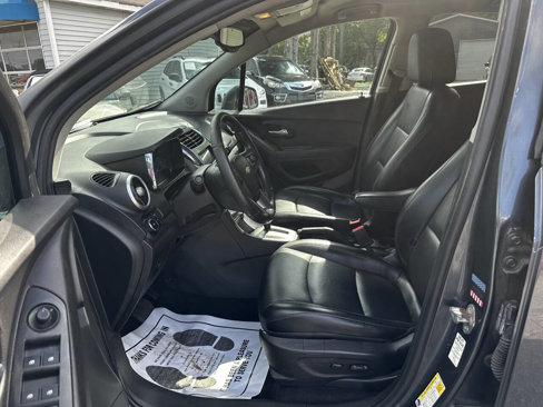 Used 2016 Chevrolet Trax LTZ image 12