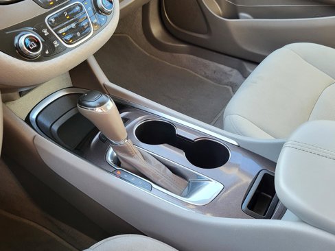 Used 2020 Chevrolet Malibu LT image 28