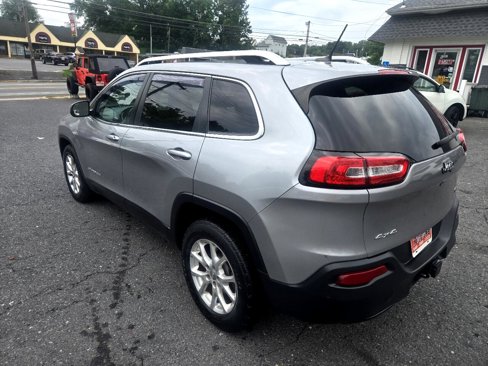 Used 2015 Jeep Cherokee Latitude image 5