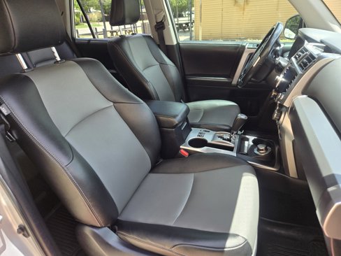 Used 2023 Toyota 4Runner SR5 Premium image 9