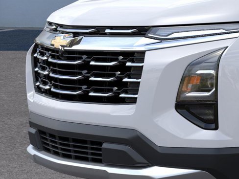 New 2025 Chevrolet Equinox LT image 13