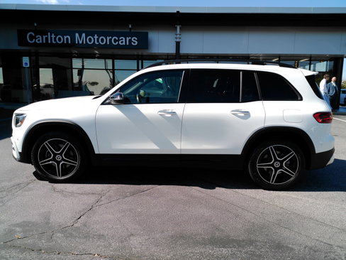 Used 2024 Mercedes-Benz GLB 250 4MATIC image 2