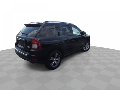 Used 2017 Jeep Compass High Altitude image 8
