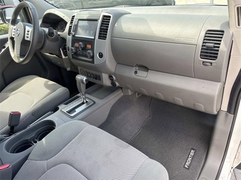 Used 2019 Nissan Frontier SV w/ Value Truck Package image 8