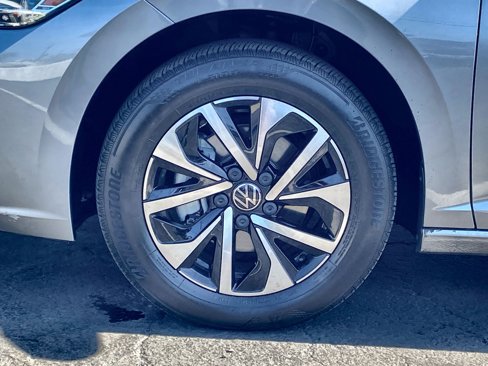 Used 2022 Volkswagen Jetta S image 30