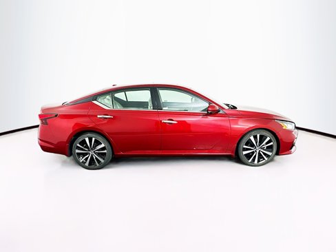 Used 2019 Nissan Altima 2.5 Platinum image 10