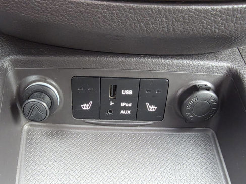 Used 2011 Hyundai Santa Fe Limited w/ Navigation Pkg 4 image 22