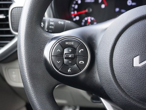 Used 2022 Kia Soul LX image 40