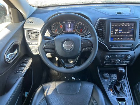 Used 2023 Jeep Cherokee Altitude Lux image 21