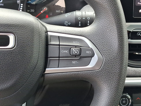 Used 2022 Jeep Compass Sport image 22