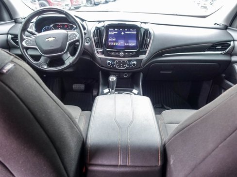 Used 2020 Chevrolet Traverse LT image 4