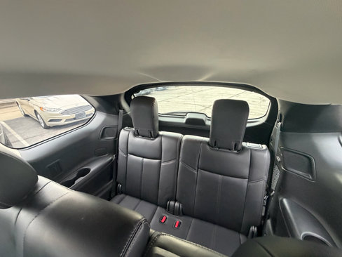 Used 2015 Nissan Pathfinder SL w/ SL Tech Package image 21