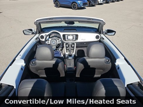 Used 2018 Volkswagen Beetle 2.0T S image 13