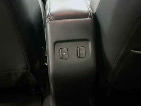 Used 2023 Nissan Kicks SR w/ SR Premium Package image 27
