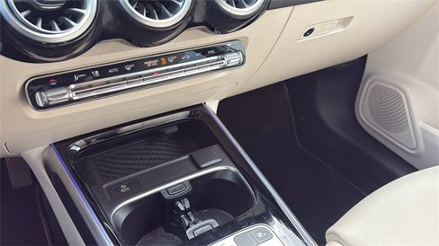 Certified 2025 Mercedes-Benz GLB 250 4MATIC image 34