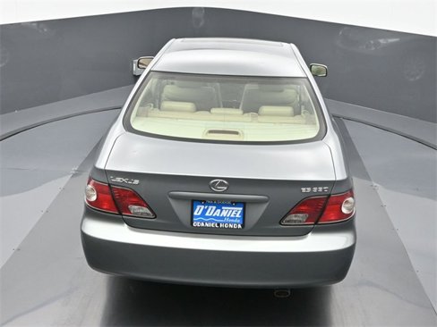 Used 2004 Lexus ES 330 image 16