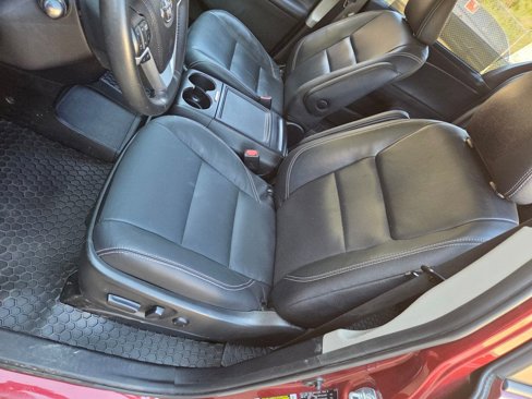 Used 2016 Toyota Sienna SE image 31