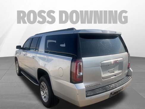Used 2016 GMC Yukon XL SLE image 6