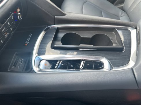 Used 2022 Buick Enclave Premium image 18