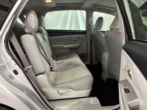 Used 2014 Toyota Prius V image 14