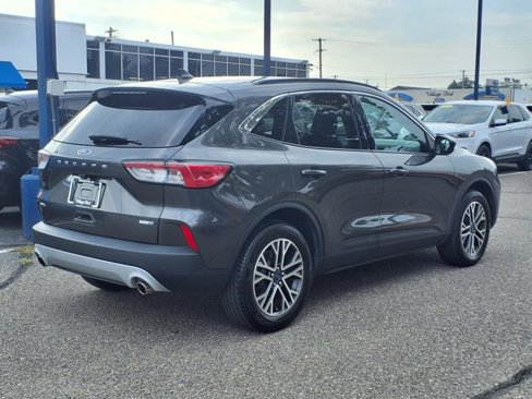 Used 2020 Ford Escape SEL image 5