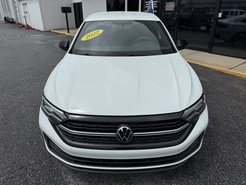 Used 2022 Volkswagen Jetta Sport image 4