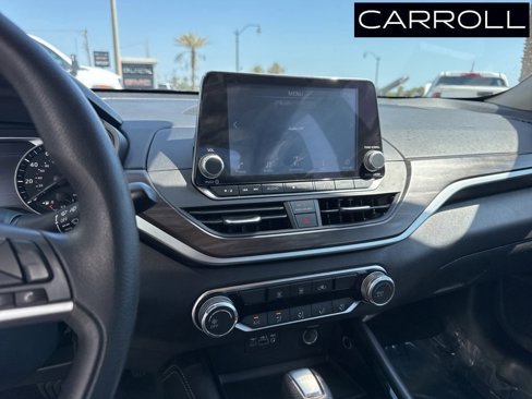 Used 2023 Nissan Altima 2.5 SV image 17