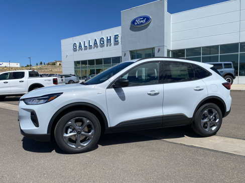 New 2025 Ford Escape ST-Line image 24