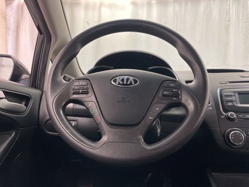 Used 2018 Kia Forte LX image 14