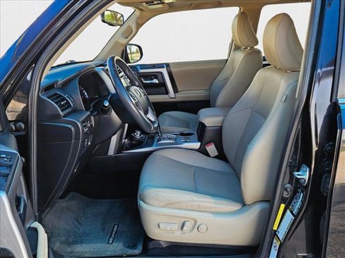 Used 2018 Toyota 4Runner Limited image 17