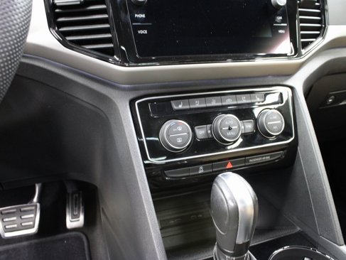 Used 2021 Volkswagen Atlas Cross Sport SEL Premium image 59