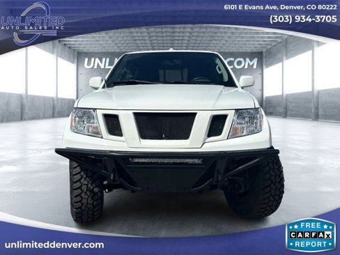 Used 2014 Nissan Frontier PRO-4X image 1