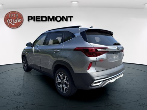 Used 2021 Kia Seltos EX image 8