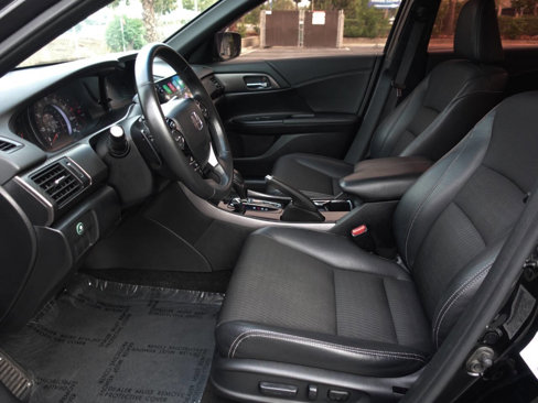Used 2016 Honda Accord Sport image 25