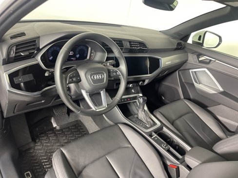 Used 2022 Audi Q3 2.0T Premium w/ Convenience Package image 19
