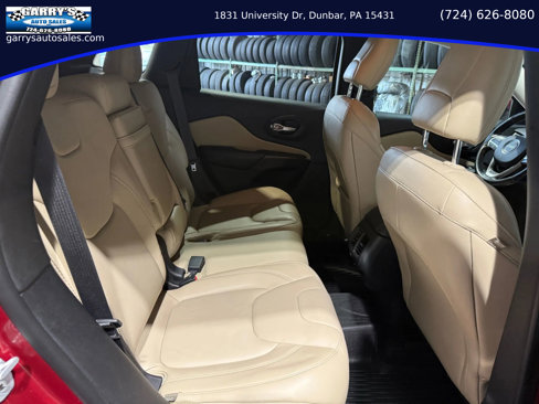 Used 2015 Jeep Cherokee Limited image 25