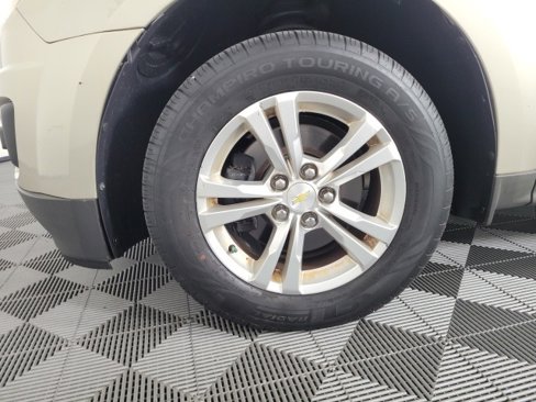 Used 2013 Chevrolet Equinox LS image 18