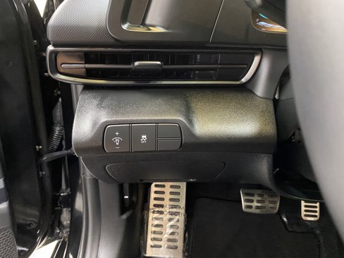 Used 2025 Hyundai Elantra Sport w/ Cargo Package image 32