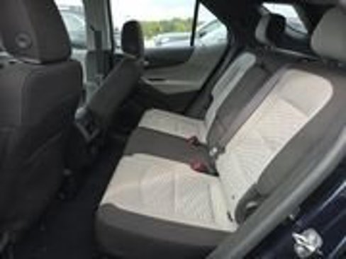 Used 2021 Chevrolet Equinox LS image 4