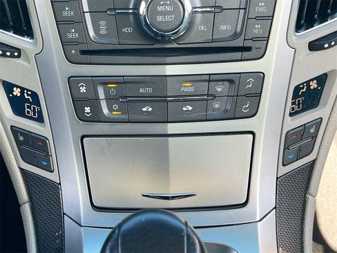 Used 2010 Cadillac CTS Performance image 14