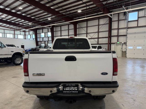 Used 2005 Ford F350 XLT image 9