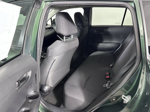 Used 2022 Toyota Corolla Cross LE image 13