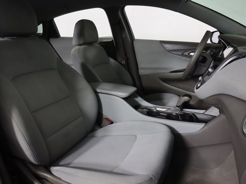 Used 2020 Chevrolet Malibu LT image 26