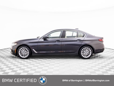 Certified 2022 BMW 530i xDrive w/ Premium Package image 2