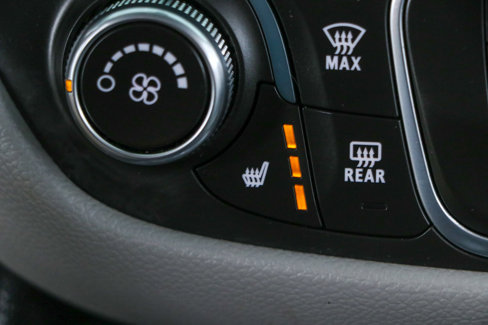 Used 2022 Chevrolet Equinox LS image 21