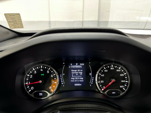 Used 2018 Jeep Renegade Altitude image 44